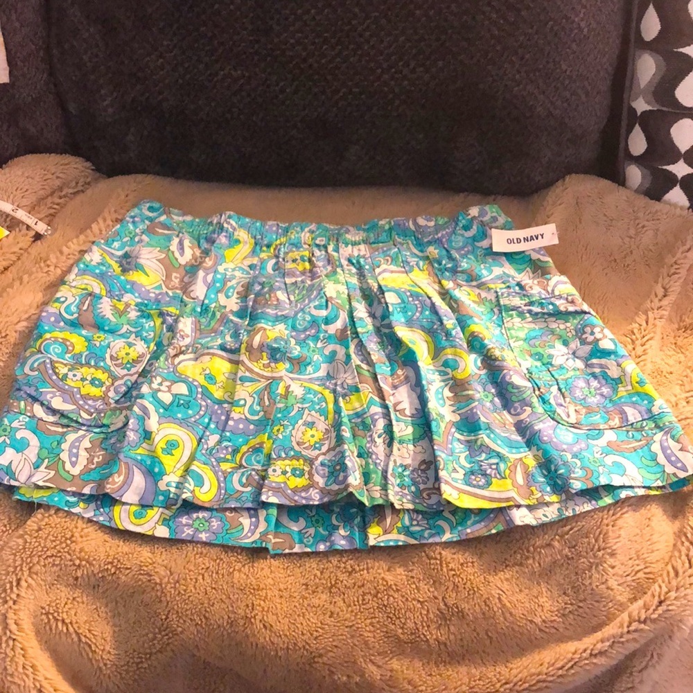 NWT Old Navy size Large Floral Skirt